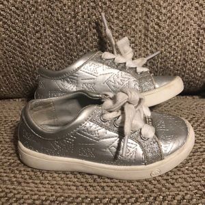 Michael Kors Fuji-T Silver Tennis Shoes 8 toddler